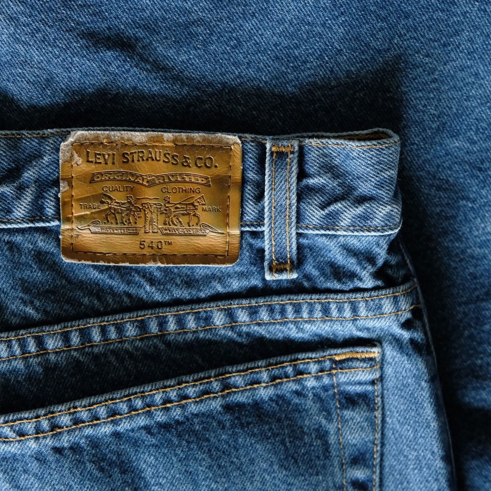 Levi's 540 Jeans Relaxed Straight Leg Blue Denim Zip Fly Mens 42x32 Vintage 90s - Picture 8 of 11